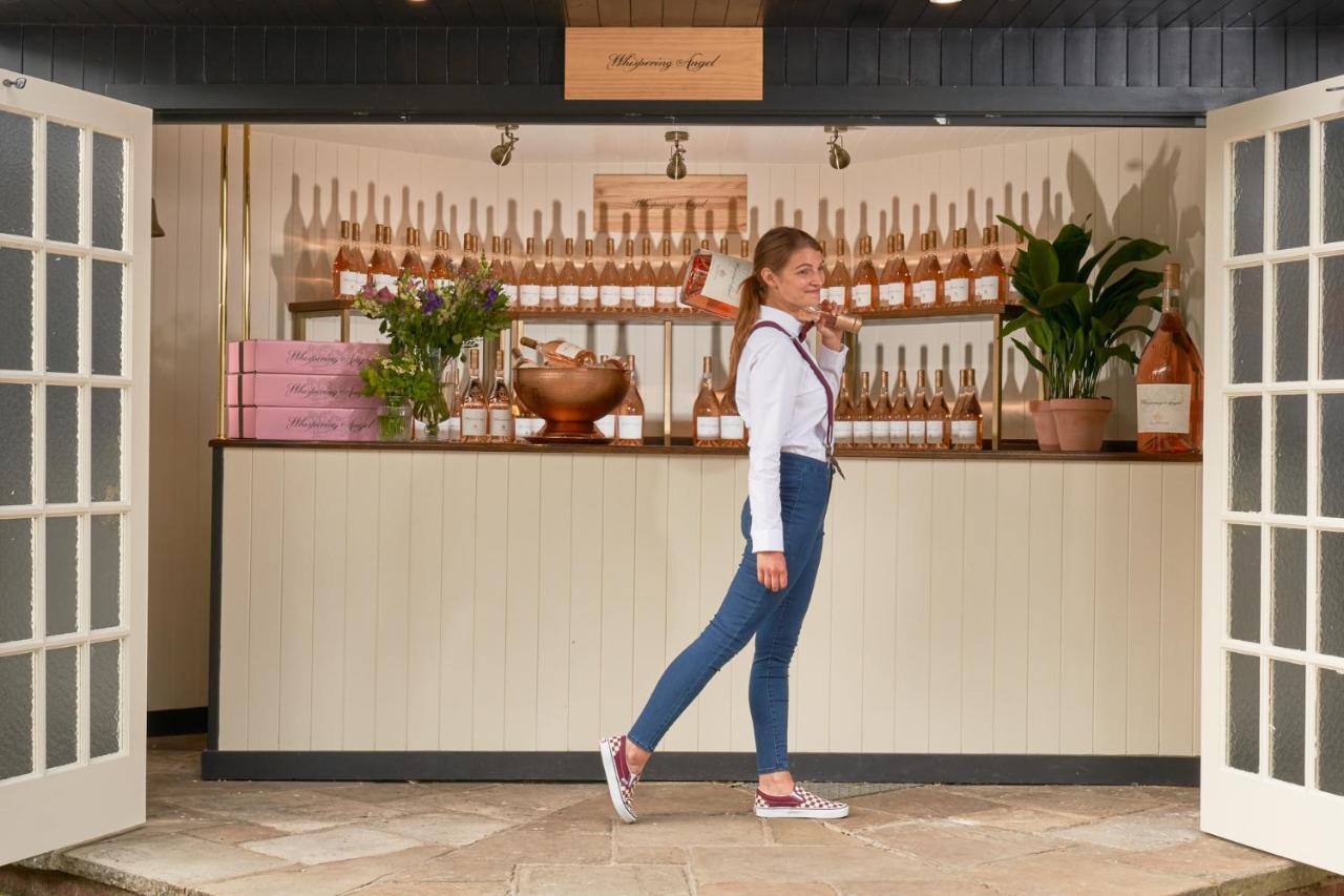 Hotel The Mitre, Hampton Court Kingston upon Thames  Zewnętrze zdjęcie The Aromatherapy Company