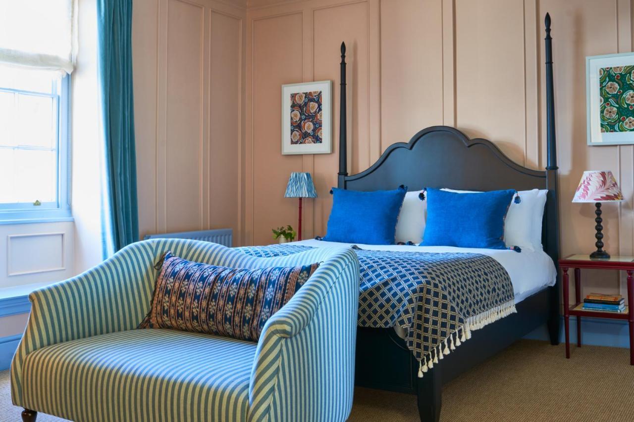 Hotel The Mitre, Hampton Court Kingston upon Thames  Zewnętrze zdjęcie